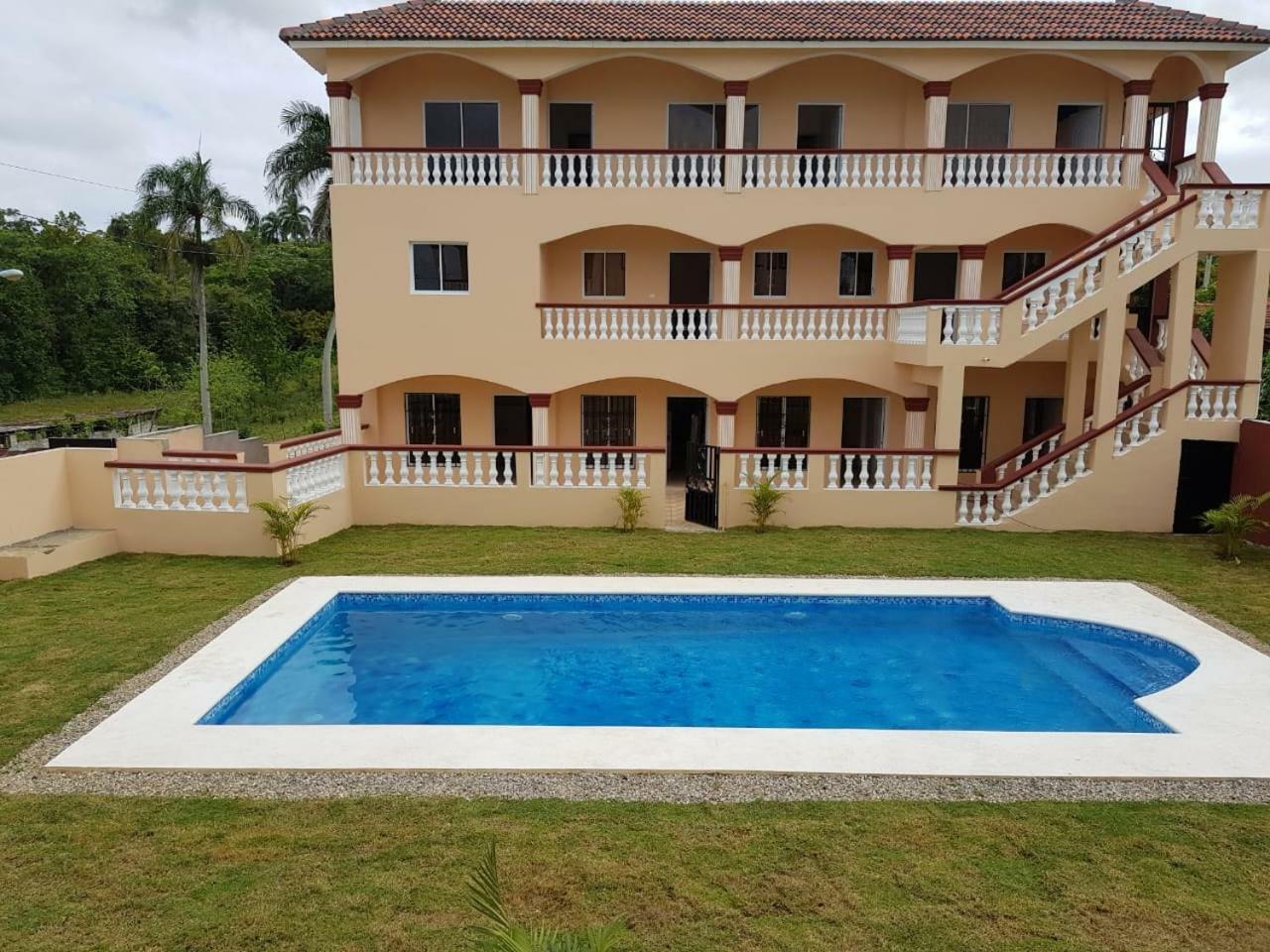 Apartamentos Nuevo Amanecer Río San Juan エクステリア 写真